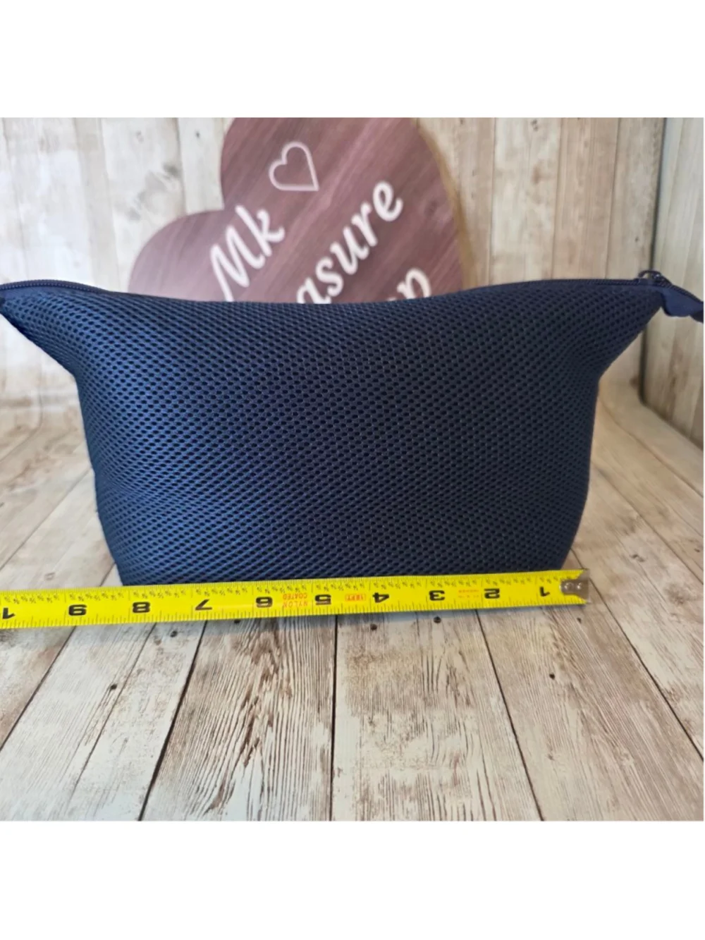 Women's Unbranded Navy Blue Mesh Cosmetic Bag NWOT